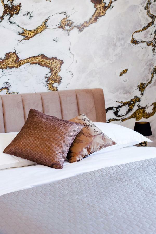 Cozy Apartment Lile In The Heart Of Old Town สปลิท ภายนอก รูปภาพ